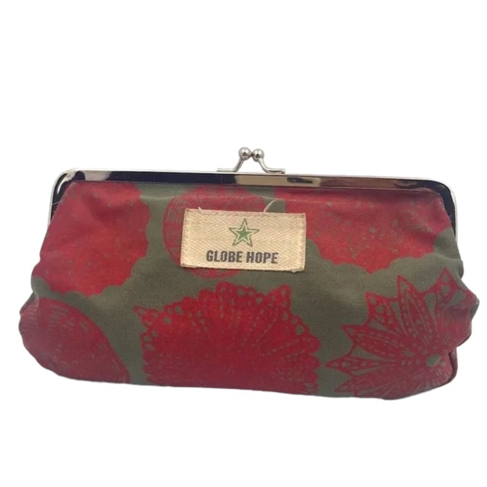 Globe 👛 Hope Red/Green Clutch